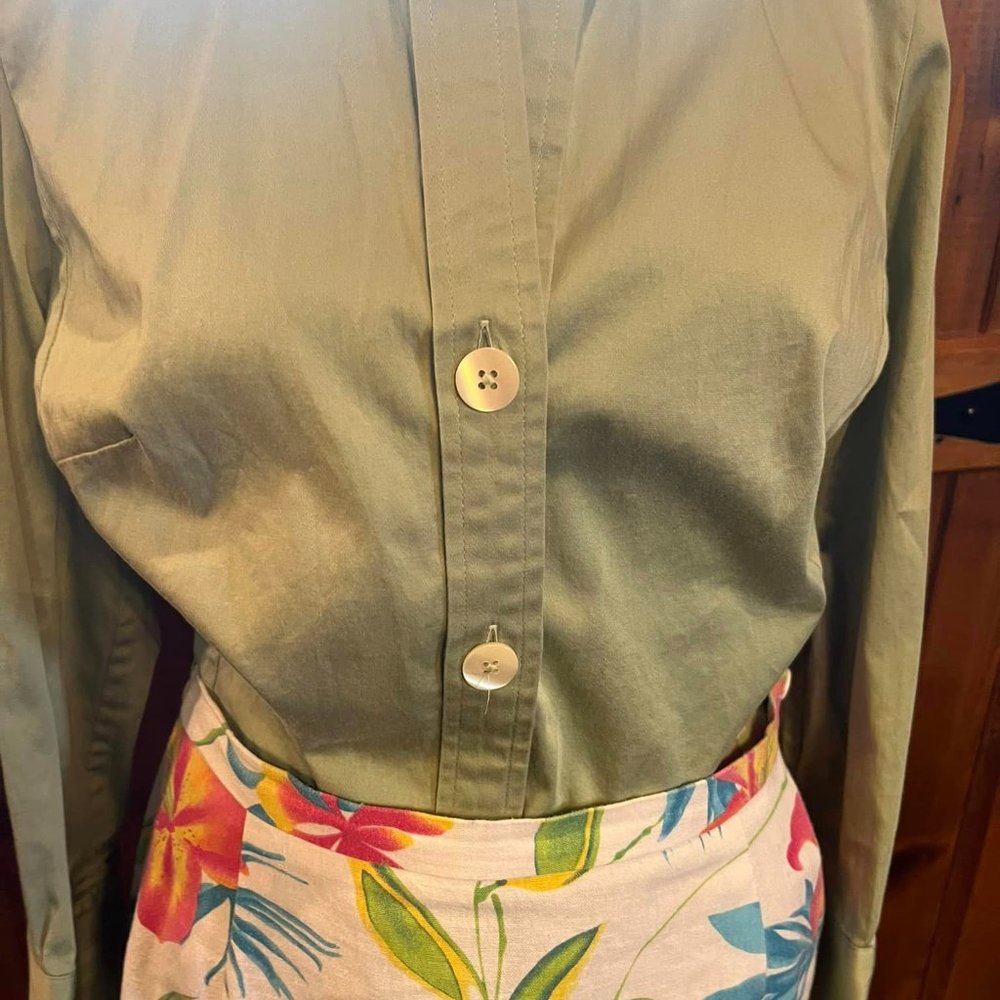 Bundle! Banana Republic blouse Med and Chandler Hill skirt size 10 bundle! - Picture 3 of 8